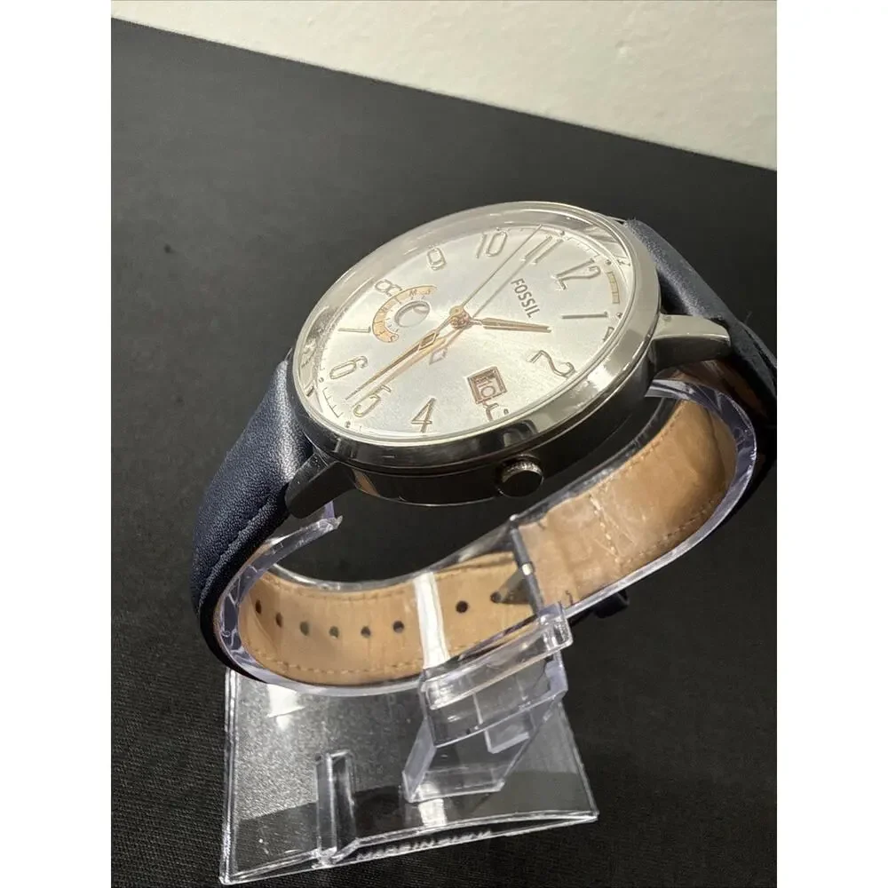 Fossil es 3749